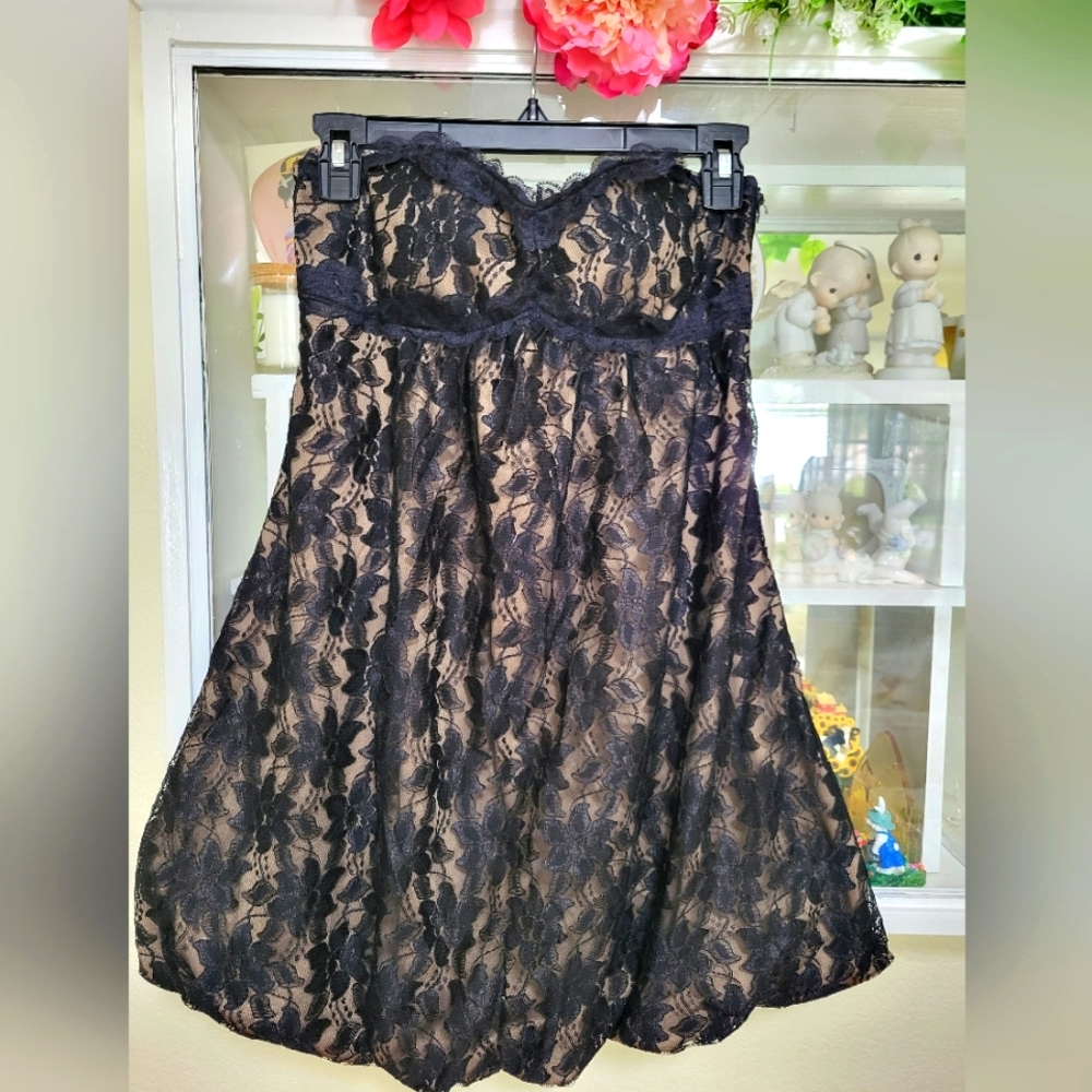 Charlotte Russe Strapless Floral Lace Mini-Dress